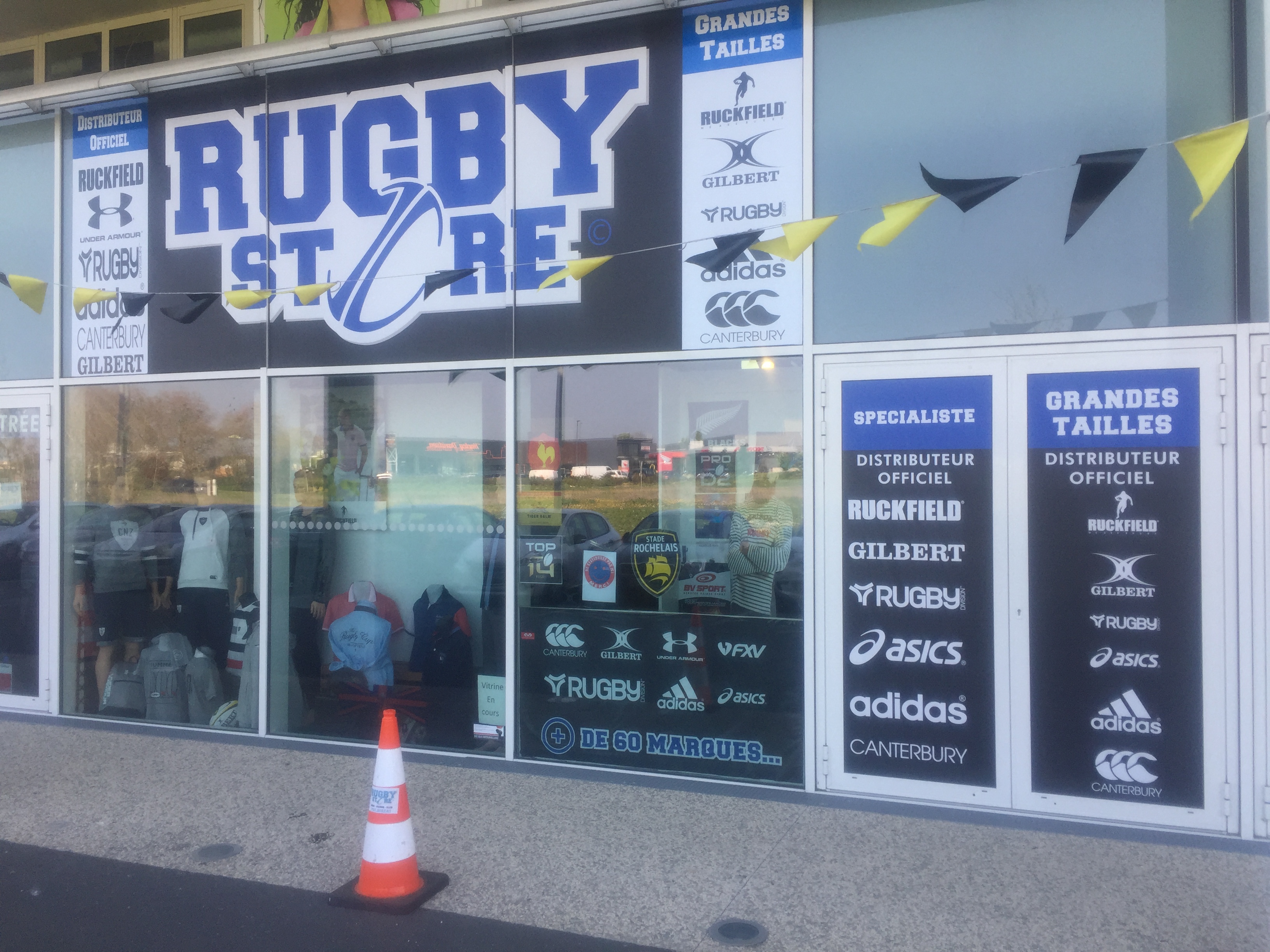 Rugby Store L