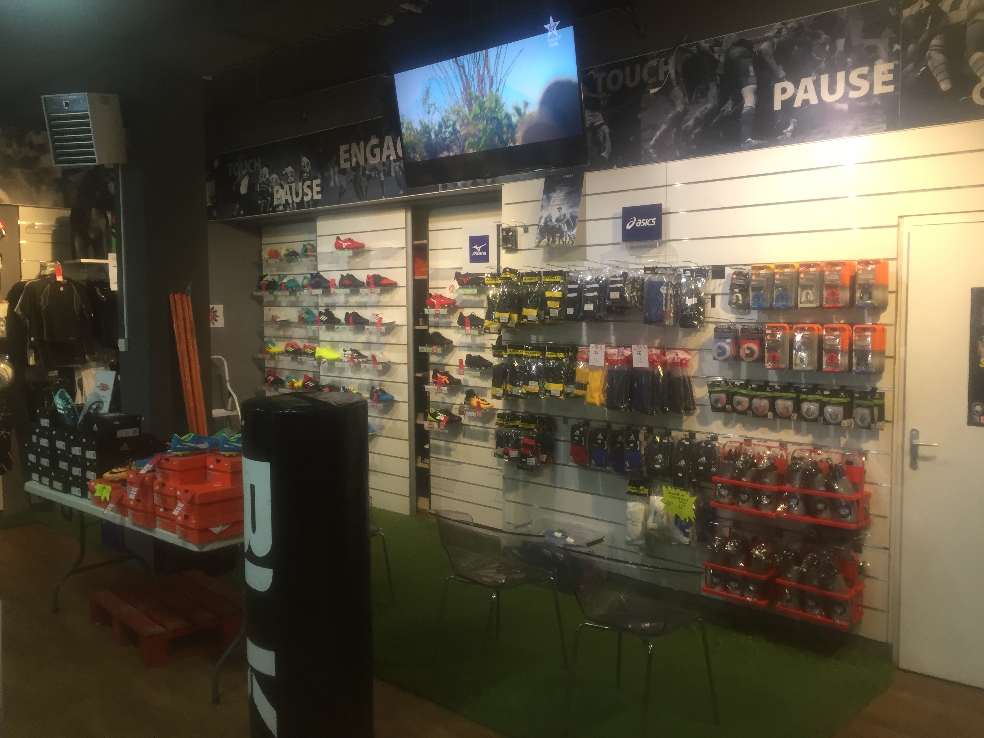 Rugby Store L'invitation